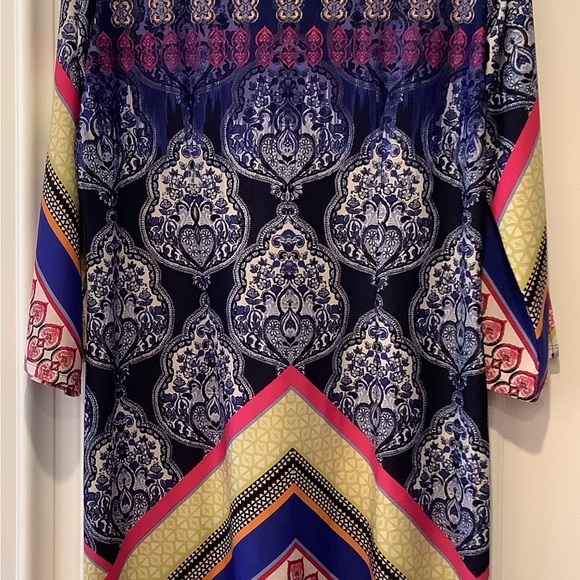 Melissa Paige Dress Size Medium Multicolored Floral Present Long Sleeves V-Neck - Picture 4 of 12